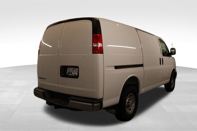 2025 Chevrolet Express Cargo Van RWD 2500 Regular Wheelbase WT