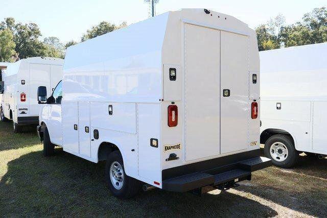 2025 Chevrolet Express Cutaway Work Van