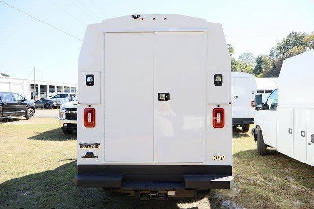 2025 Chevrolet Express Cutaway Work Van