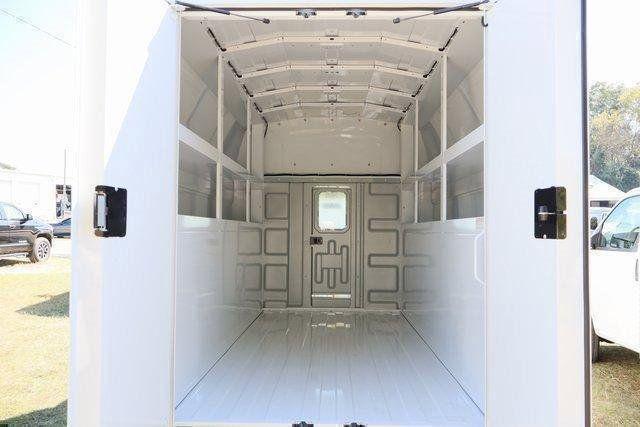 2025 Chevrolet Express Cutaway Work Van