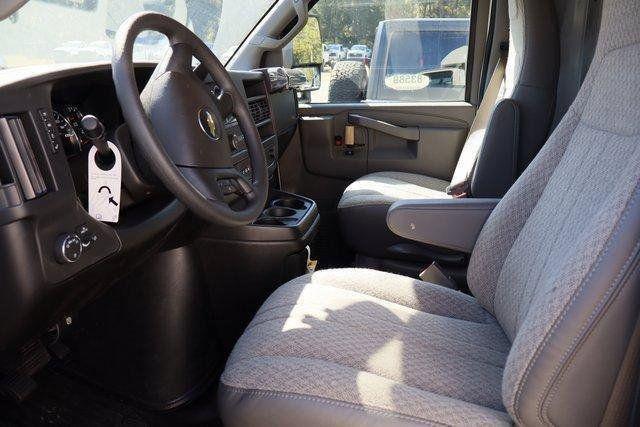 2025 Chevrolet Express Cutaway Work Van