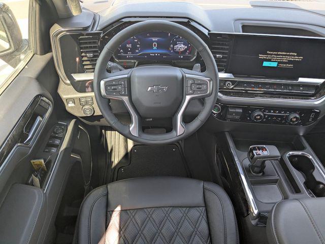 2025 Chevrolet Silverado 1500 4WD Crew Cab Short Bed RST