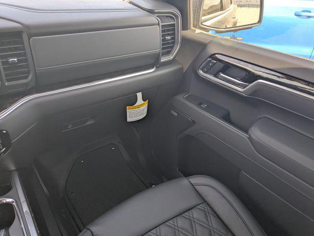 2025 Chevrolet Silverado 1500 4WD Crew Cab Short Bed RST