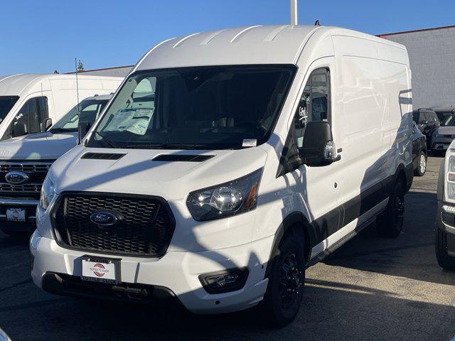 2025 Ford Transit Cargo Van T-250 148" Med Rf 9070 GVWR AWD
