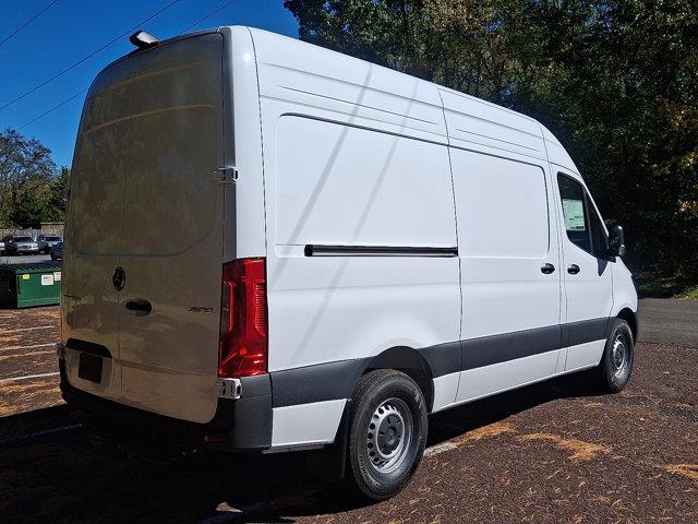 2026 Mercedes-Benz Sprinter Cargo Van 2500 Standard Roof I4 Diesel HO 144" RWD
