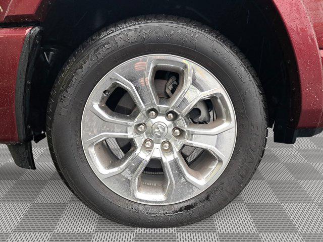 2025 Ram 1500 Big Horn Crew Cab 4x4 64 Box