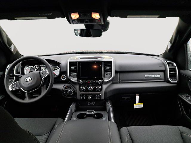 2025 Ram 1500 Big Horn Crew Cab 4x4 64 Box