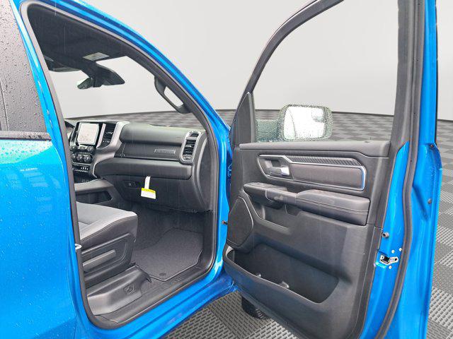 2025 Ram 1500 Big Horn Crew Cab 4x4 64 Box