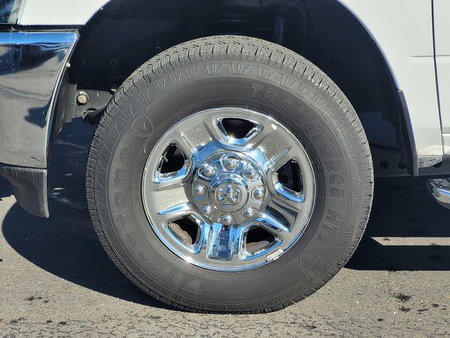 2022 Ram 3500 Big Horn Crew Cab 4x4 8' Box