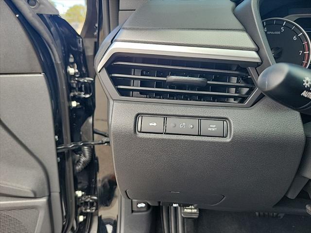 2025 Nissan Altima SR FWD