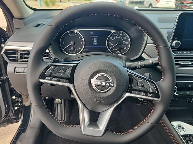 2025 Nissan Altima SR FWD
