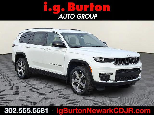 2025 Jeep Grand Cherokee GRAND CHEROKEE L LIMITED 4X4