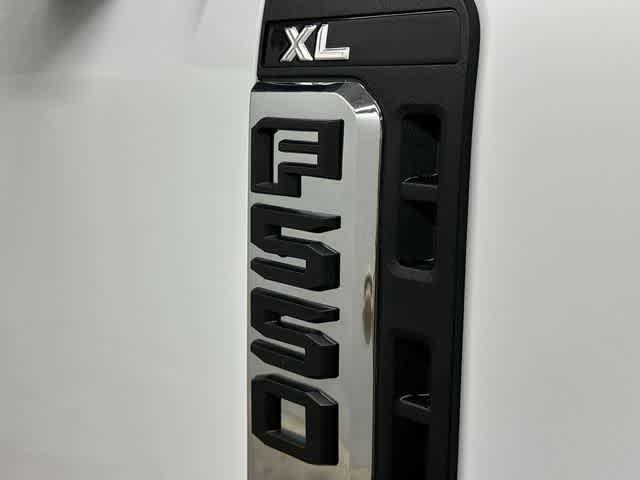 2026 Ford F-550 XL
