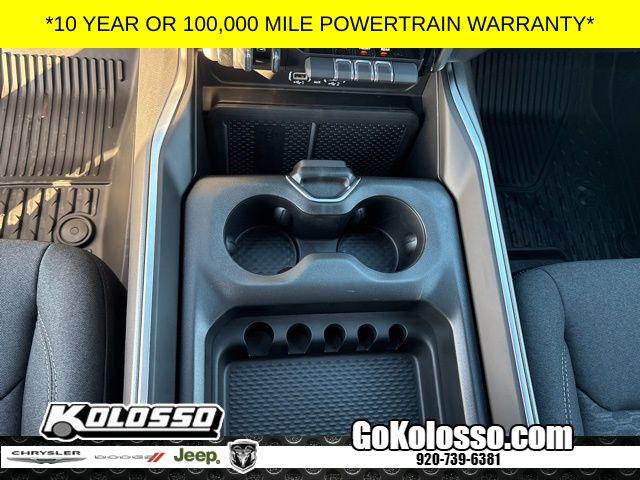 2026 Ram 1500 Big Horn Crew Cab 4x4 5'7" Box