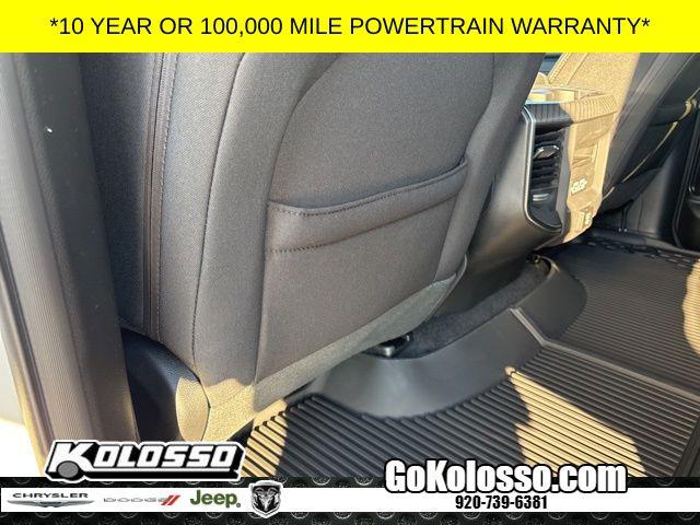 2026 Ram 1500 Big Horn Crew Cab 4x4 5'7" Box