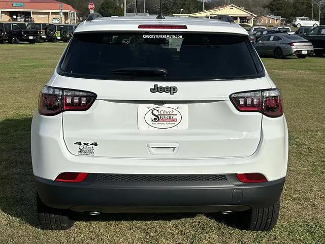 2026 Jeep Compass Latitude Altitude