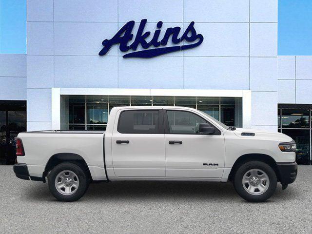 2026 RAM Ram 1500 RAM 1500 TRADESMAN CREW CAB 4X2 57 BOX 2026 RAM Ram 1500 RAM 1500 TRADESMAN CREW CAB 4X2 57 BOX