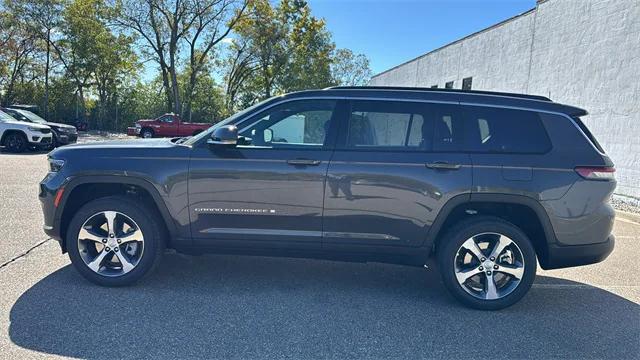 2025 Jeep Grand Cherokee GRAND CHEROKEE L LIMITED 4X4 2025 Jeep Grand Cherokee GRAND CHEROKEE L LIMITED 4X4