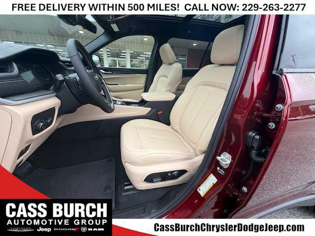 2025 Jeep Grand Cherokee Limited 4x2