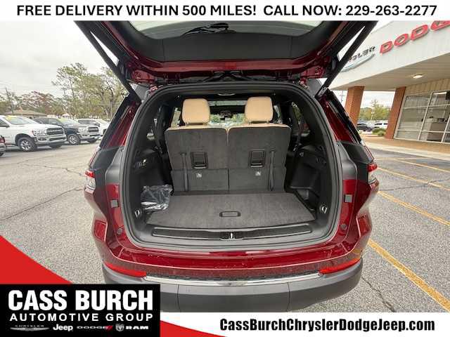 2025 Jeep Grand Cherokee Limited 4x2