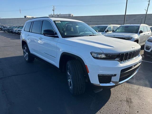 2025 Jeep Grand Cherokee GRAND CHEROKEE L LIMITED 4X4