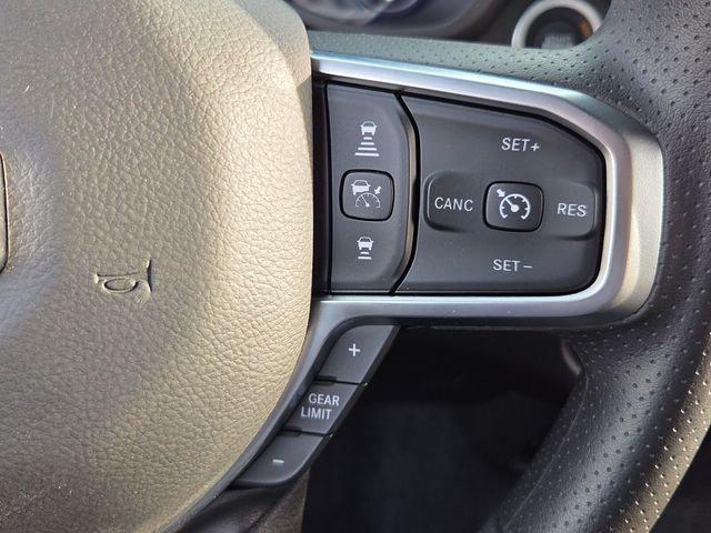 2026 Ram 1500 Express Quad Cab 4x2 6'4" Box