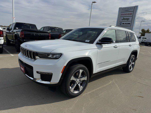 2025 Jeep Grand Cherokee GRAND CHEROKEE L LIMITED 4X4
