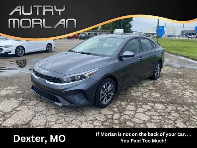 2024 Kia Forte LXS for sale in Dexter, MO