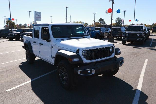 2025 Jeep Gladiator GLADIATOR SPORT S 4X4 2025 Jeep Gladiator GLADIATOR SPORT S 4X4