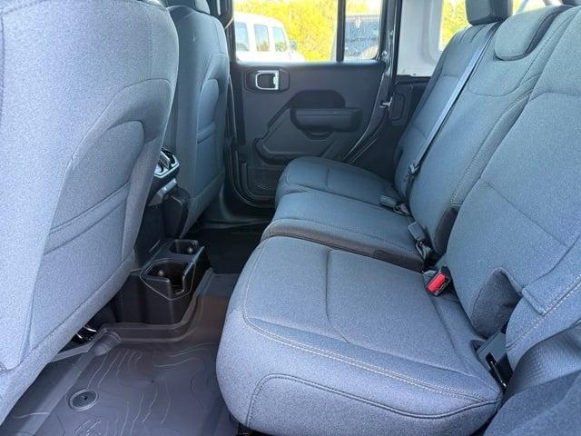 2026 Jeep Wrangler 4-Door Willys 4x4