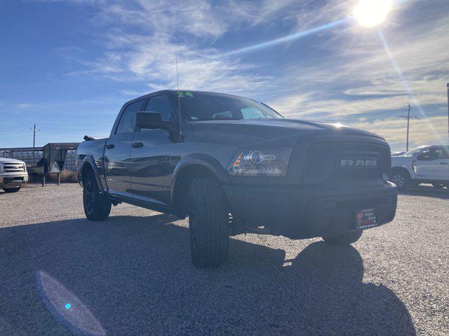 2024 Ram 1500 Classic Warlock Crew Cab 4x4 5'7" Box