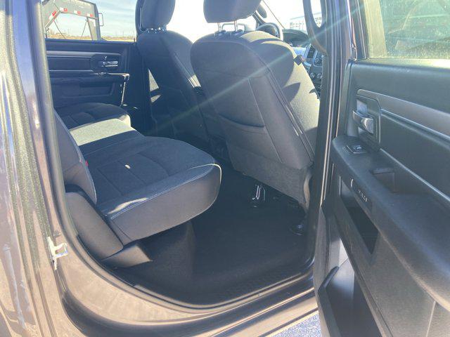 2024 Ram 1500 Classic Warlock Crew Cab 4x4 5'7" Box
