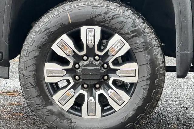 2026 GMC Sierra 3500HD Crew Cab, Long Bed, Denali Dual Rear Wheel, 4WD