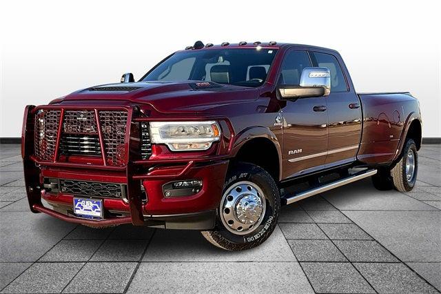 2024 RAM 3500 Laramie Crew Cab 4x4 8 Box 2024 RAM 3500 Laramie Crew Cab 4x4 8 Box