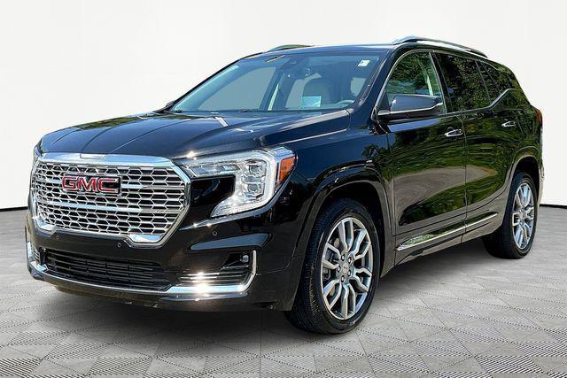 2023 GMC Terrain AWD Denali