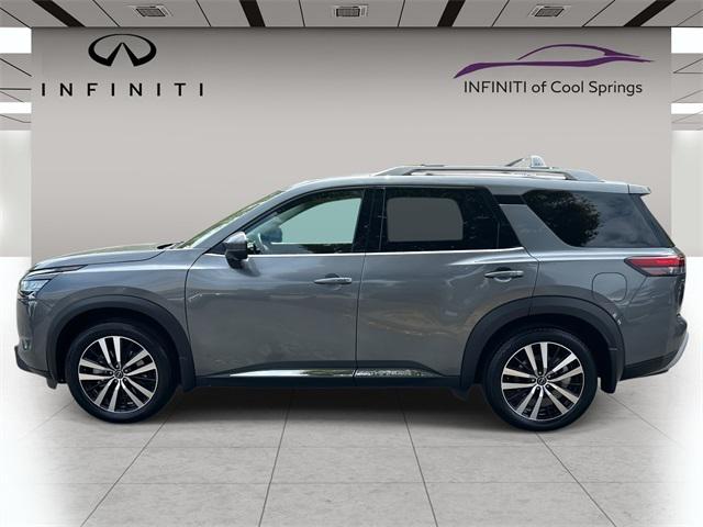 2024 Nissan Pathfinder Platinum 4WD