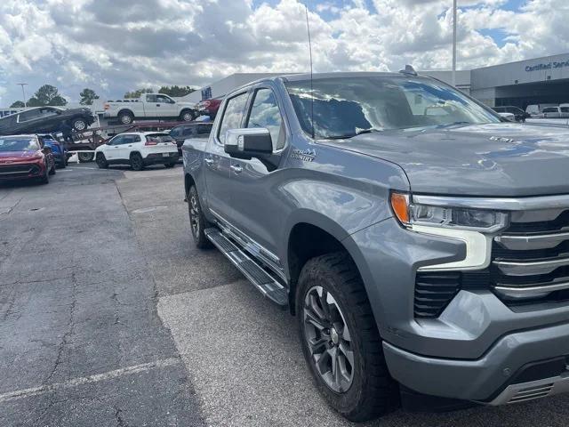 2023 Chevrolet Silverado 1500 4WD Crew Cab Short Bed High Country