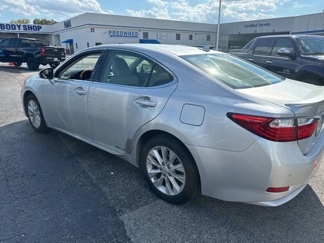 2014 Lexus ES 300h 300h