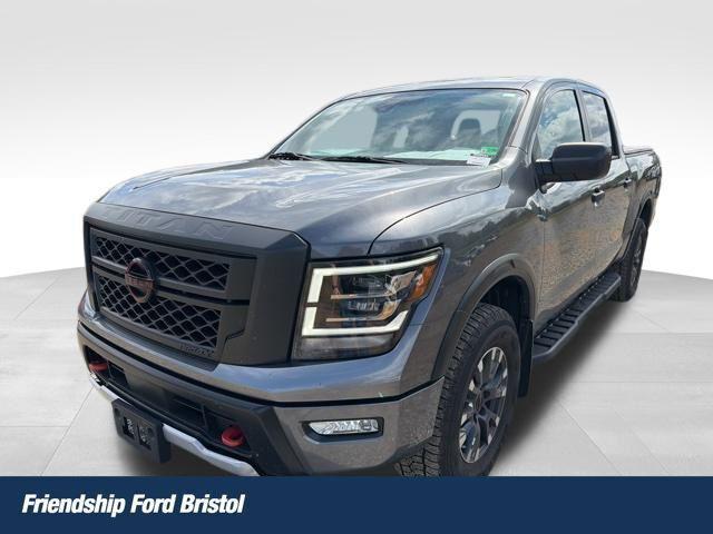 2023 Nissan TITAN Crew Cab PRO-4X 4x4