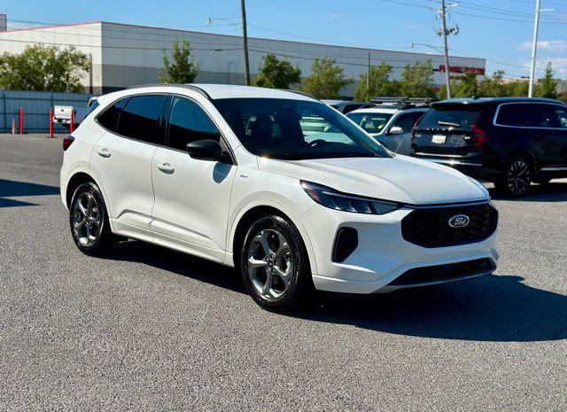 2023 Ford Escape ST-Line 2023 Ford Escape ST-Line