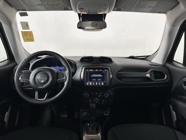 2022 Jeep Renegade Latitude 4x4