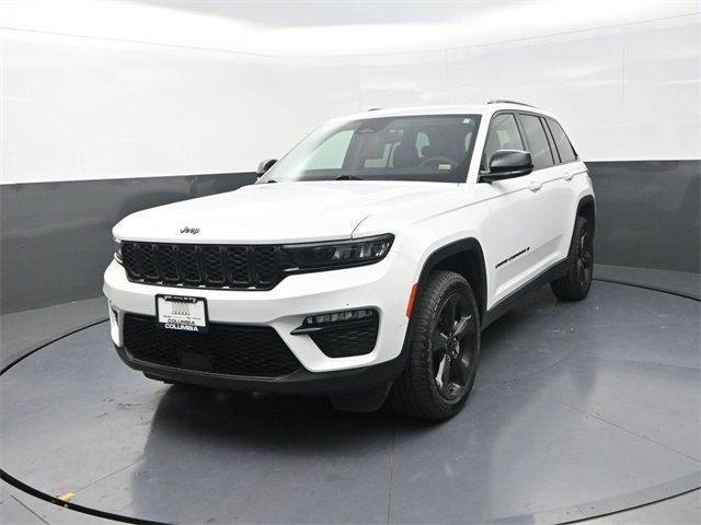 2023 Jeep Grand Cherokee Limited 4x4 2023 Jeep Grand Cherokee Limited 4x4