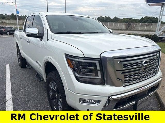 2021 Nissan TITAN Crew Cab Platinum Reserve 4x4