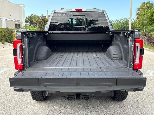 2025 Ford F-250 Platinum