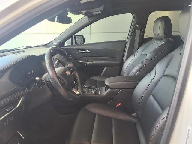 2023 Cadillac XT4 FWD Sport