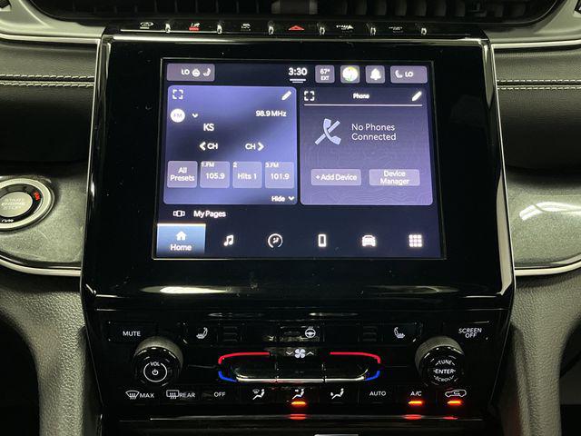 2023 Jeep Grand Cherokee L Altitude 4x4