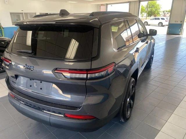 2023 Jeep Grand Cherokee L Altitude 4x4