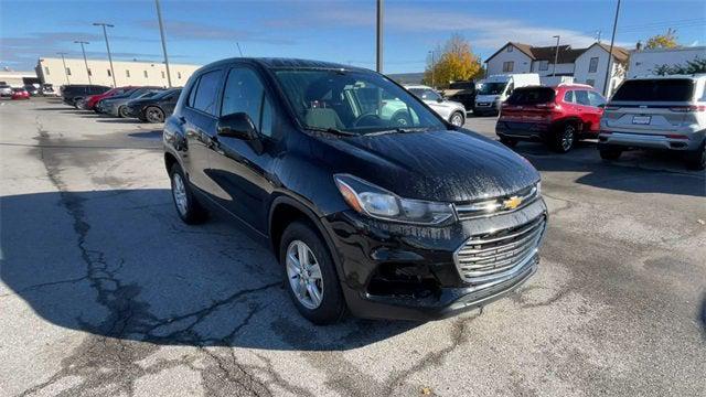 2022 Chevrolet Trax AWD LS 2022 Chevrolet Trax AWD LS