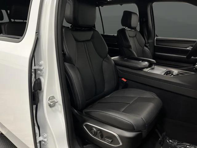 2024 Jeep Wagoneer Series III 4x4