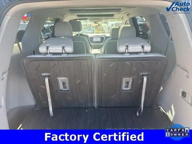 2022 GMC Acadia AWD SLT